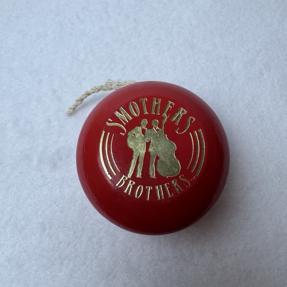 Vintage Hummingbird Red Wood Smothers Brothers Yoyo Man Yo-yo Toy Chippy